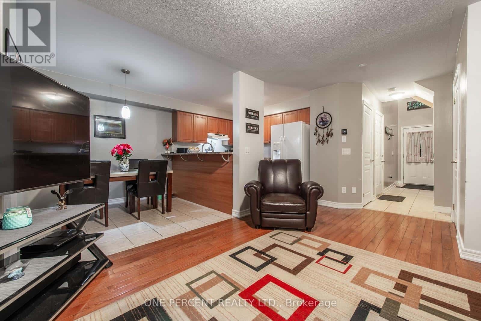 420 ORVIS CRESCENT — Shelburne, Ontario - Photo 4 of 36