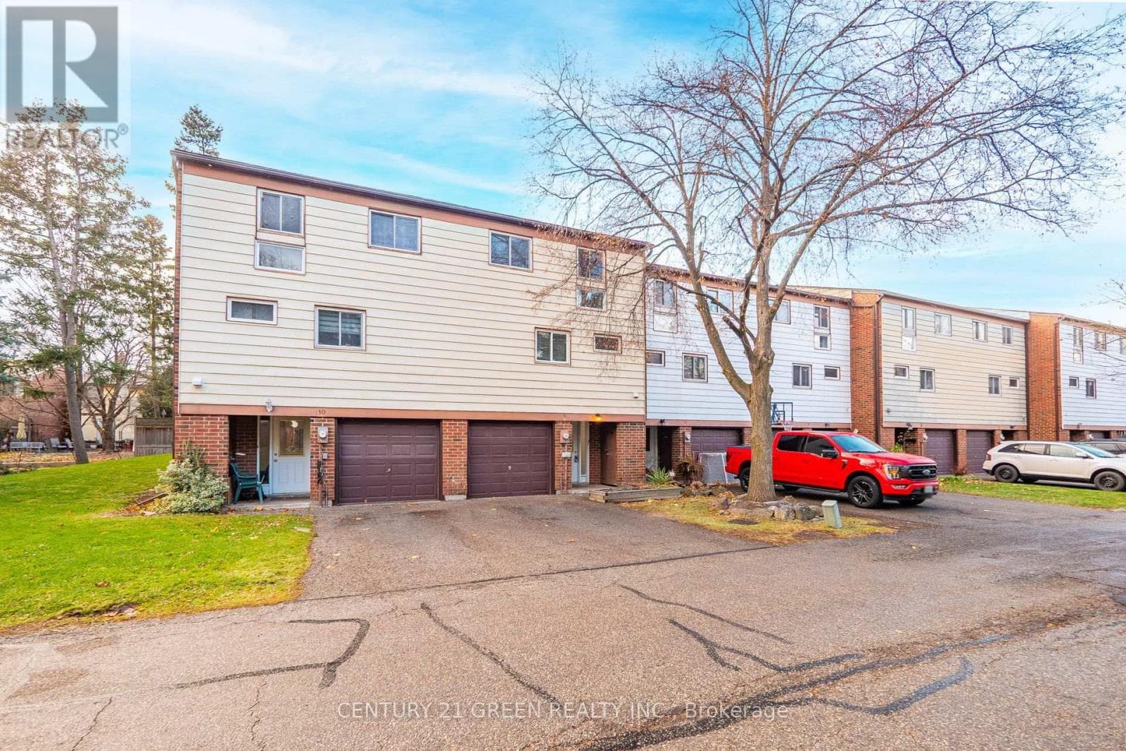 9 - 650 CHILDS DRIVE — Milton (TM Timberlea), Ontario - Main photo