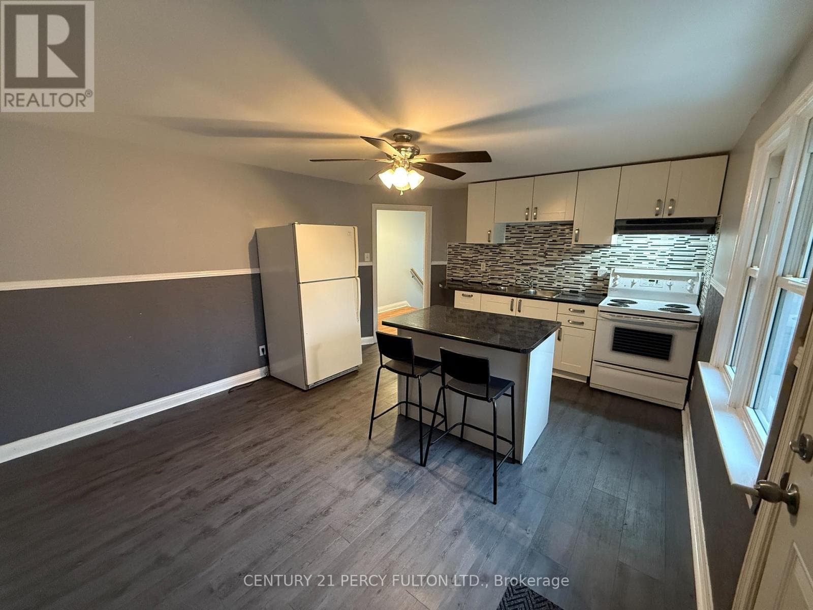 248 TORONTO AVENUE — Oshawa (Central), Ontario - Main photo