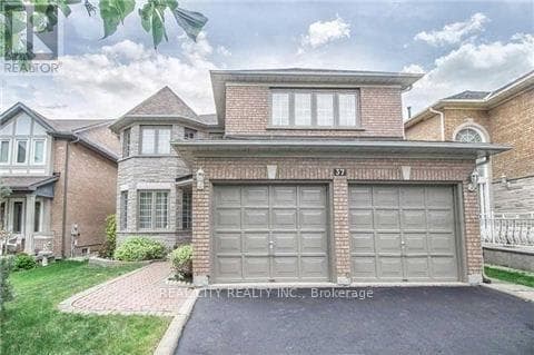 37 BOBCAT STREET — Brampton (Sandringham-Wellington), Ontario - Main photo