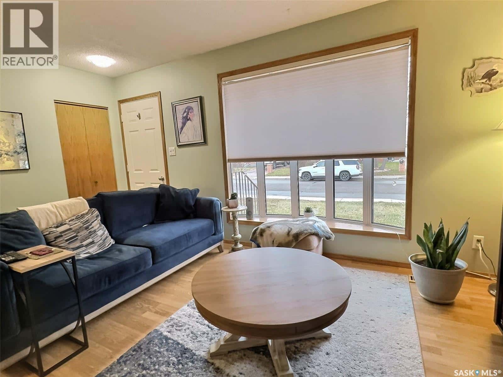 127 McDonald ROAD — Estevan, Saskatchewan - Photo 5 of 34