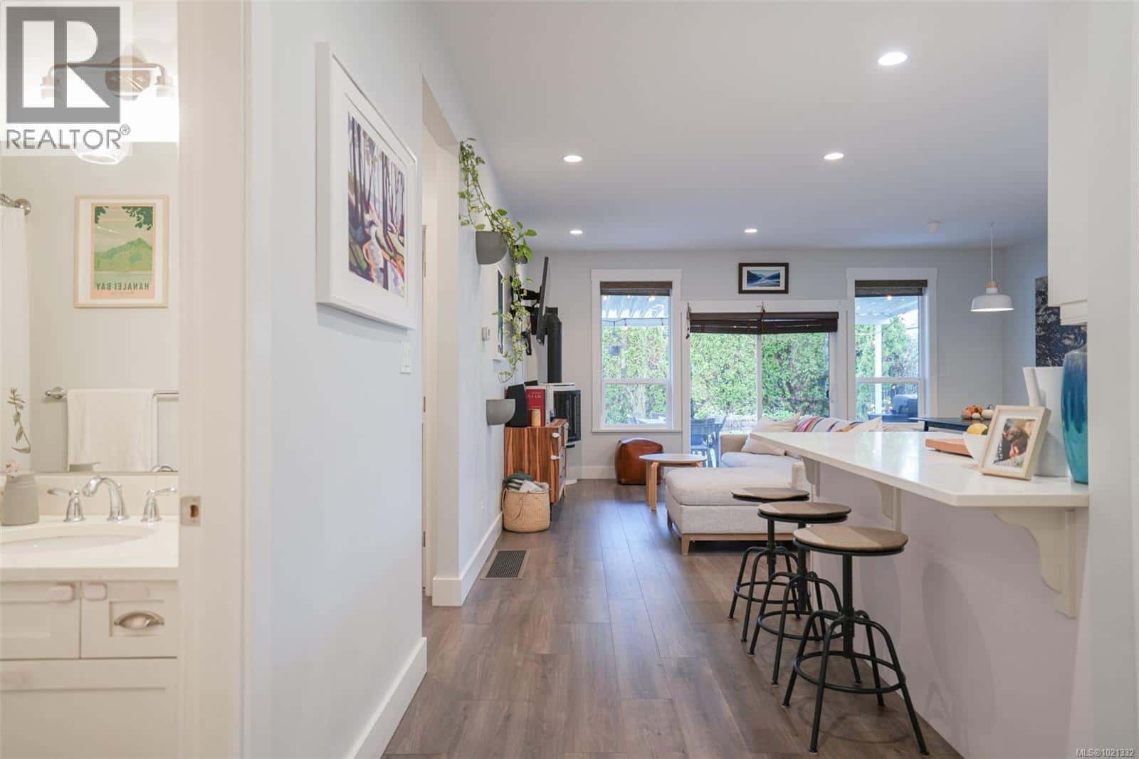 4569 Beaufort St — Port Alberni, British Columbia - Photo 5 of 43