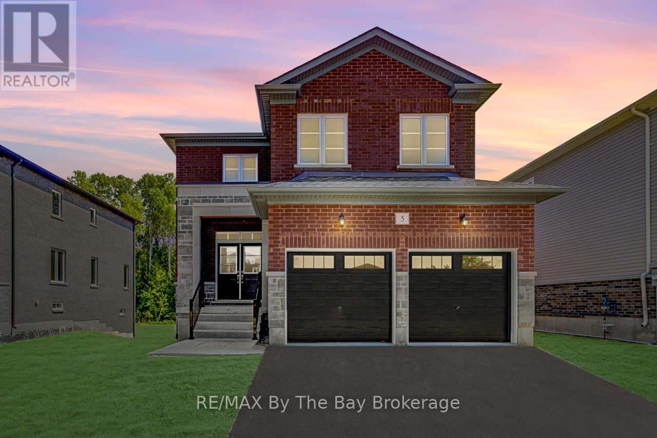 5 MISTY RIDGE ROAD — Wasaga Beach, Ontario - Photo 2 of 33