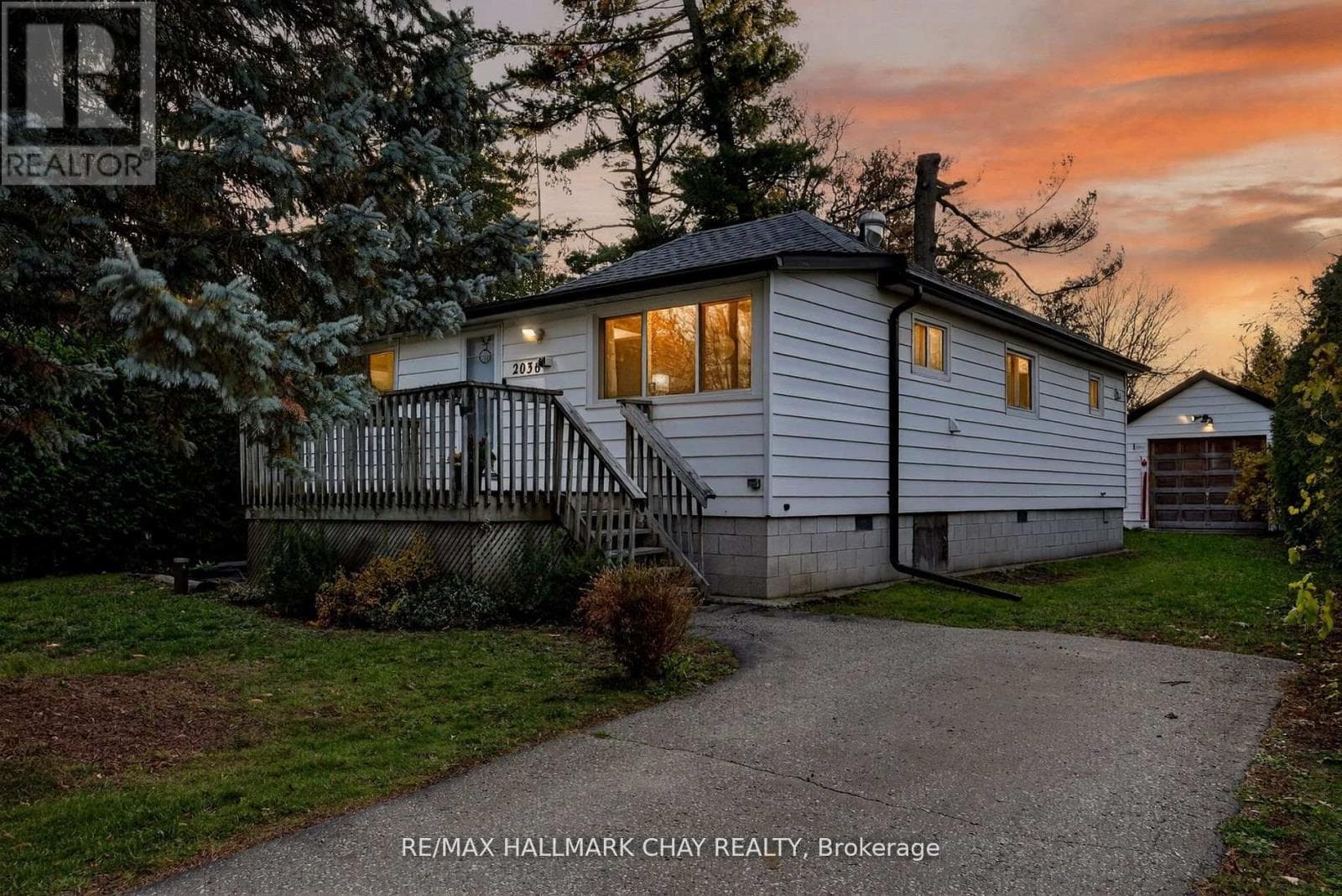 2036 NORTHERN AVENUE — Innisfil (Alcona), Ontario - Main photo