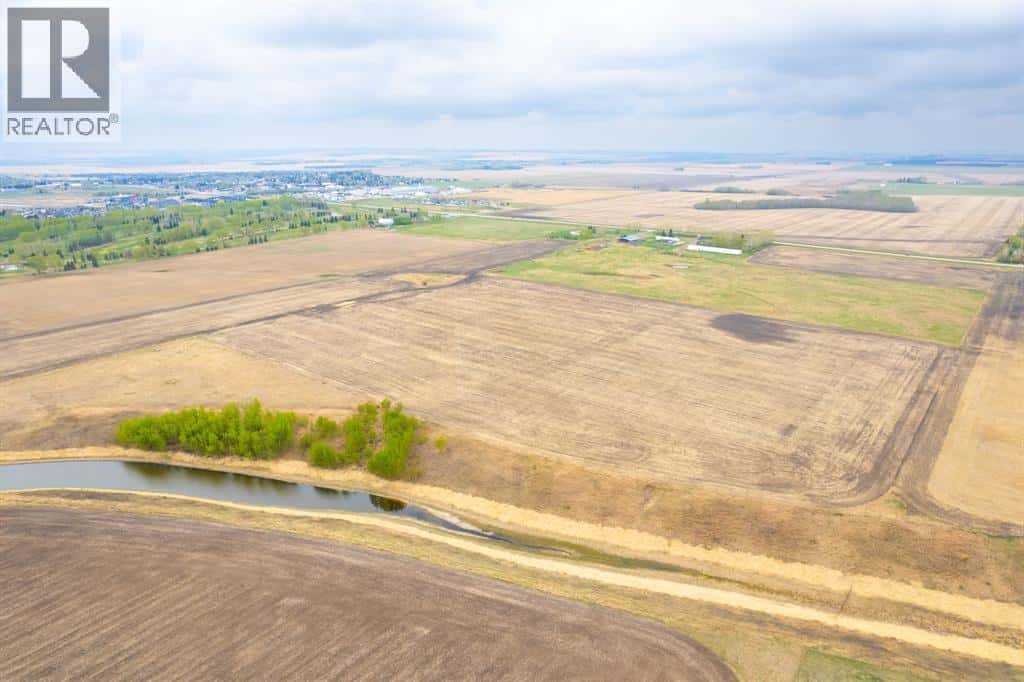 30319 Highway 2A — Carstairs, Alberta - Photo 5 of 40