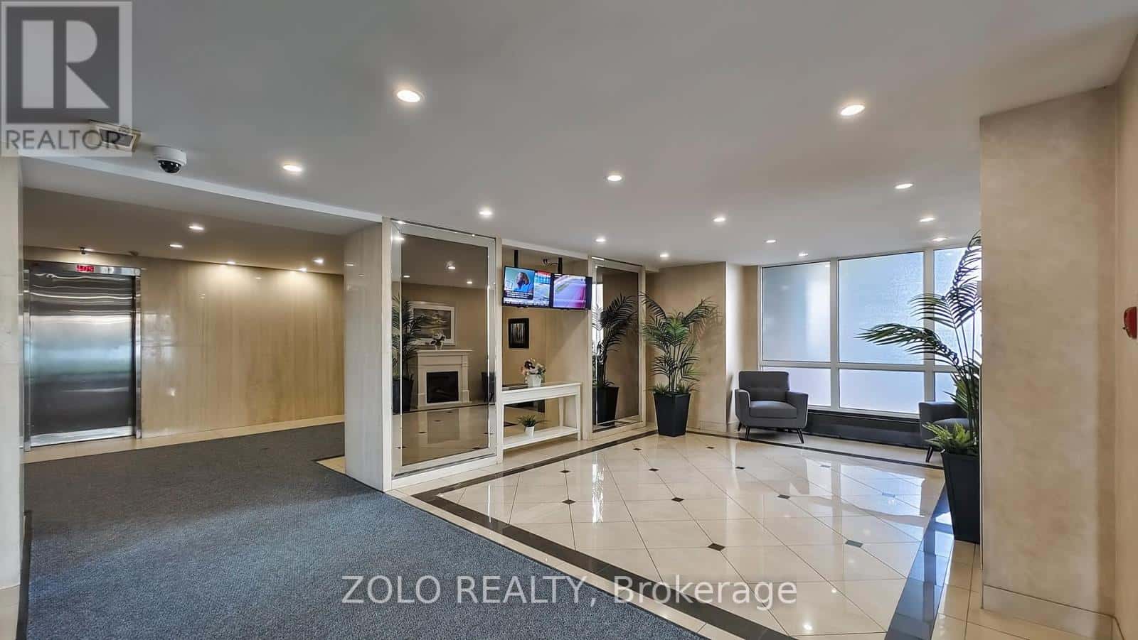 1509 - 1515 LAKESHORE ROAD E — Mississauga (Lakeview), Ontario - Photo 3 of 50