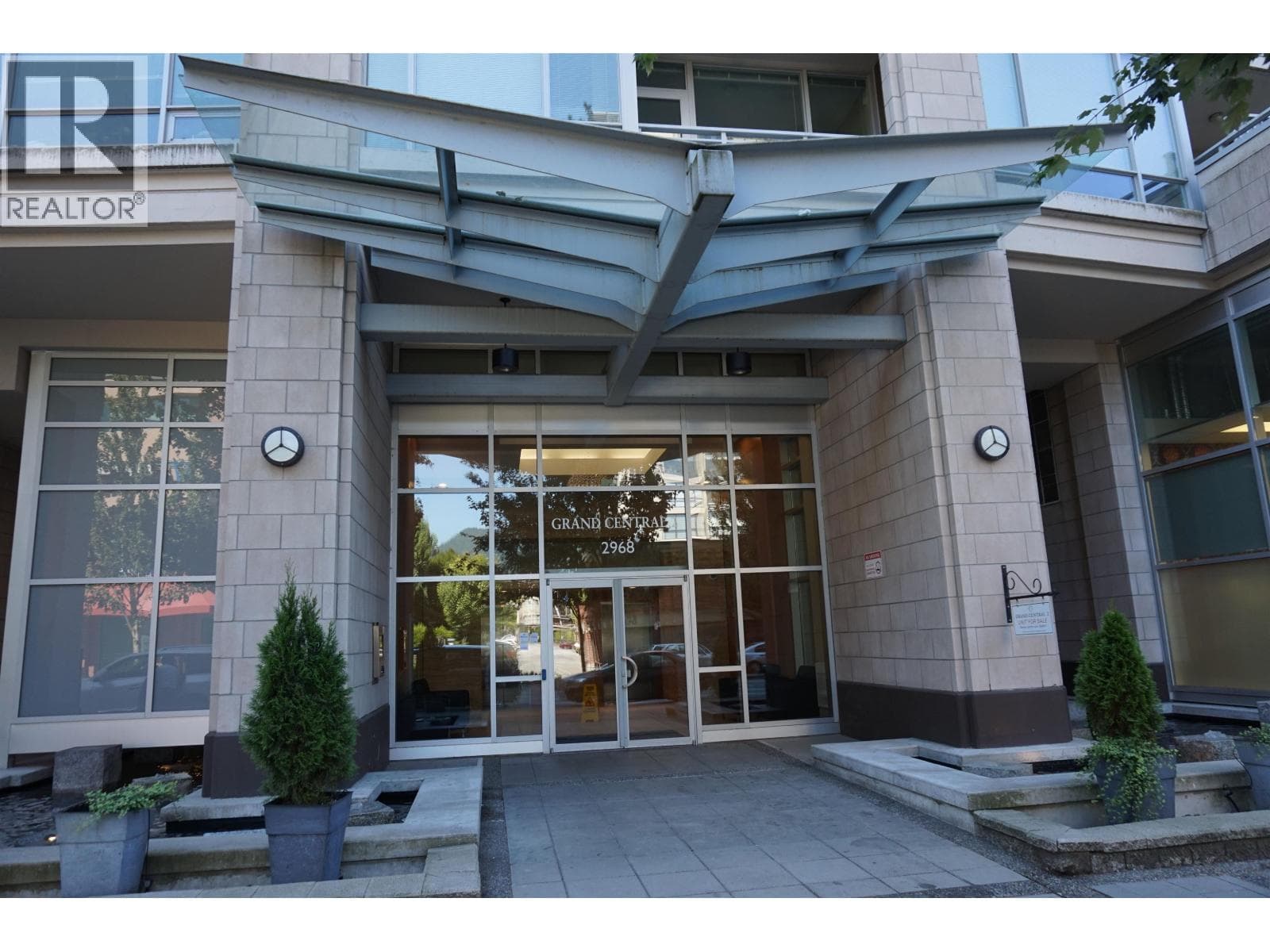 2506 2968 GLEN DRIVE - Main photo, Coquitlam, British Columbia