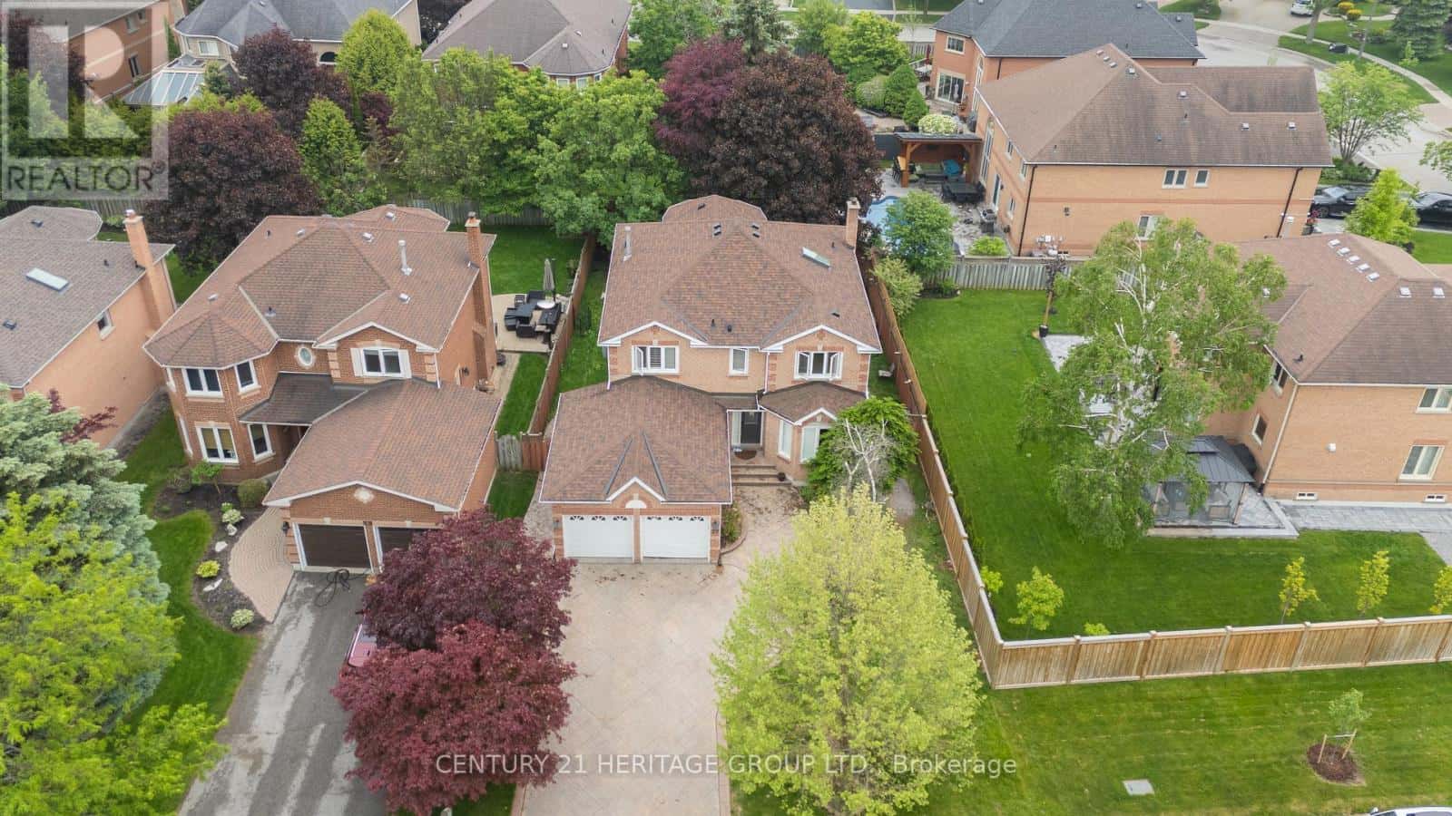 27 CHARING CRESCENT — Aurora (Aurora Highlands), Ontario - Photo 2 of 44