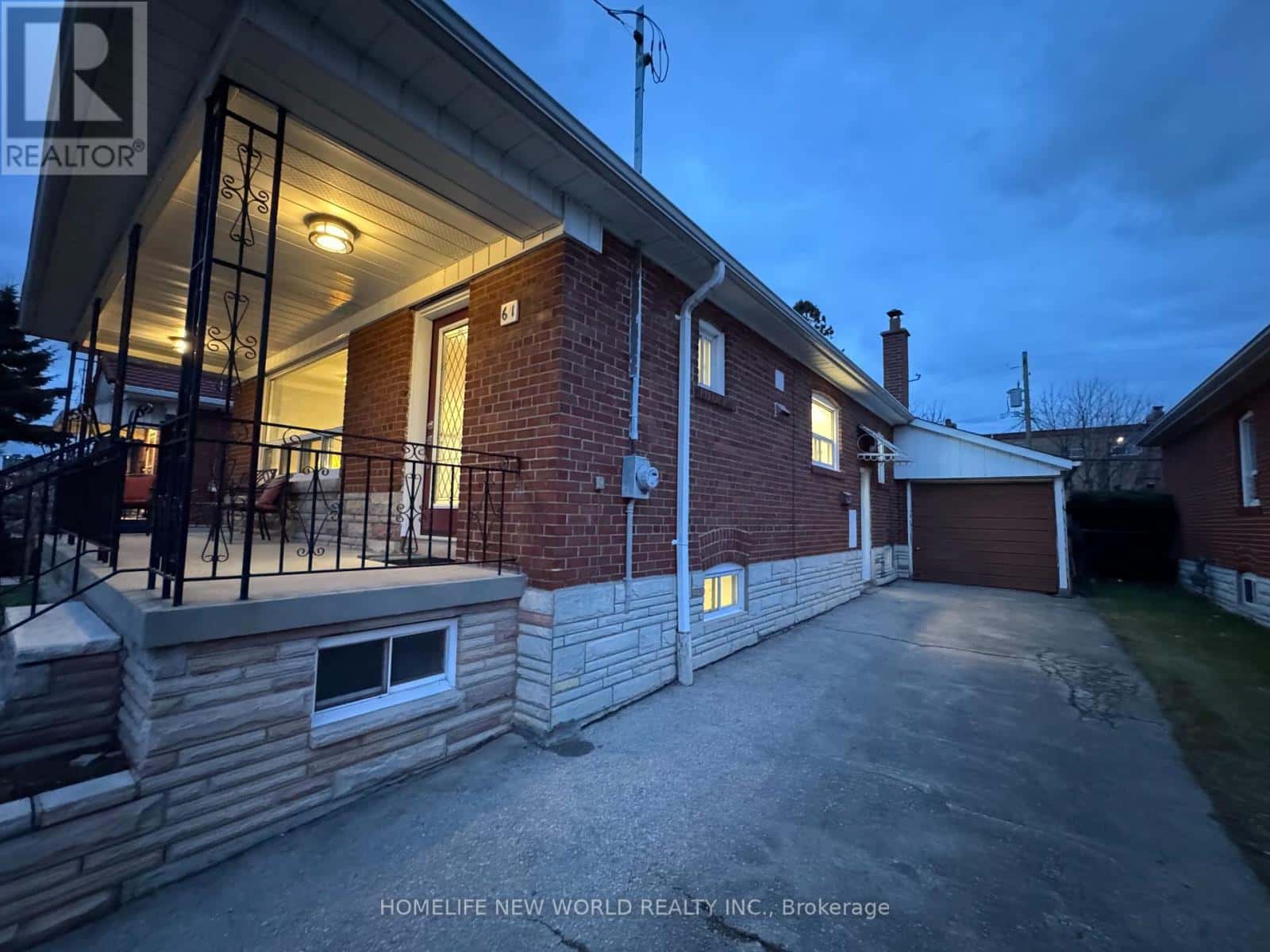 61 GILROY DRIVE — Toronto (Dorset Park), Ontario - Photo 3 of 43