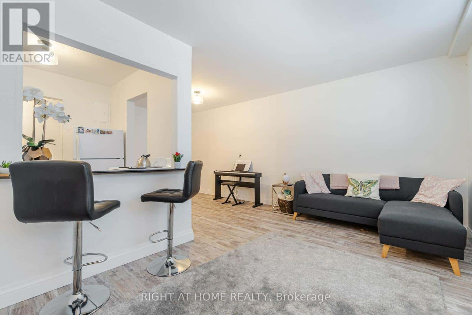 103 - 57 MERICOURT ROAD