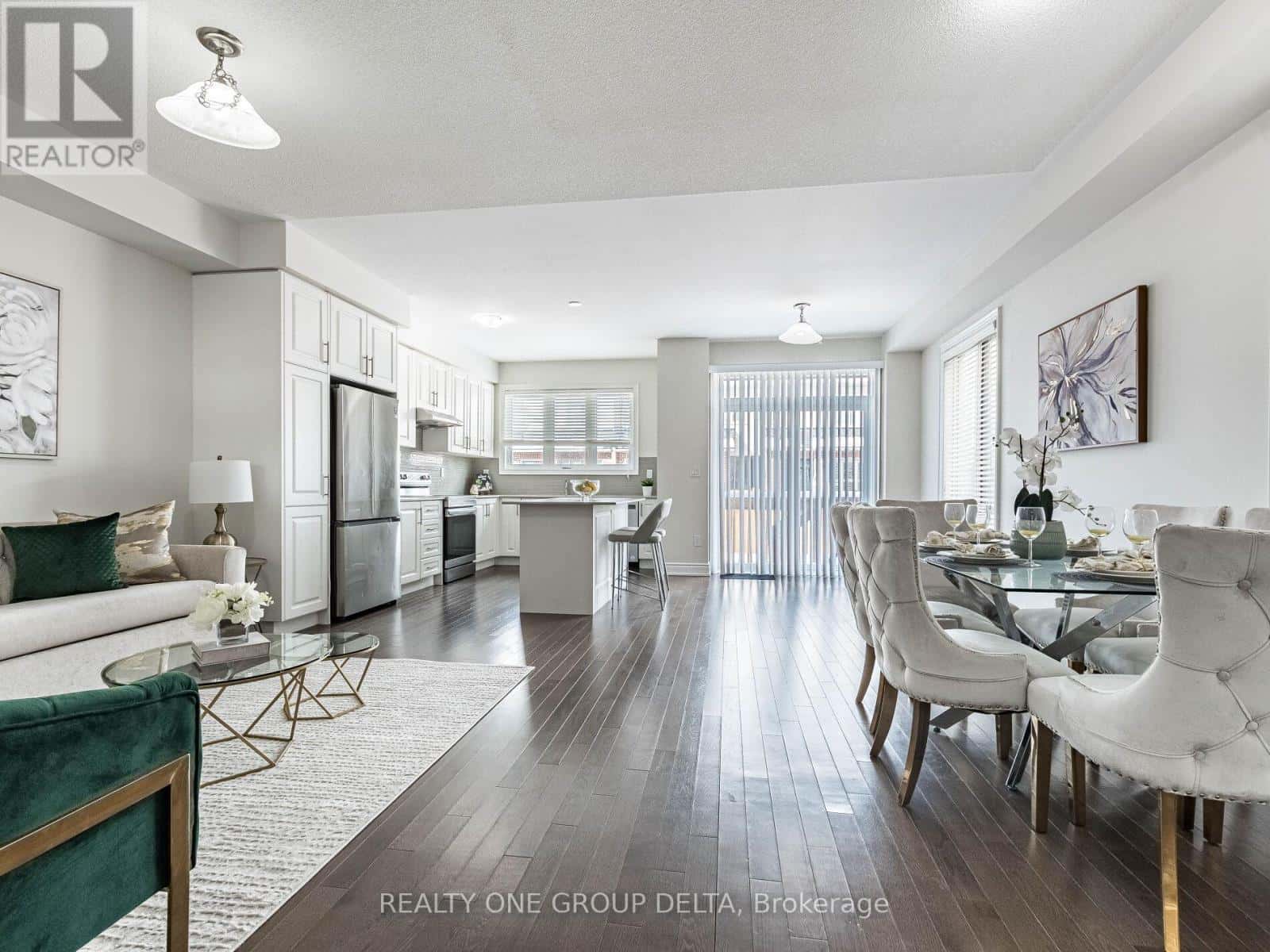 . - 6 QUINTON RIDGE — Brampton (Bram West), Ontario - Photo 5 of 46