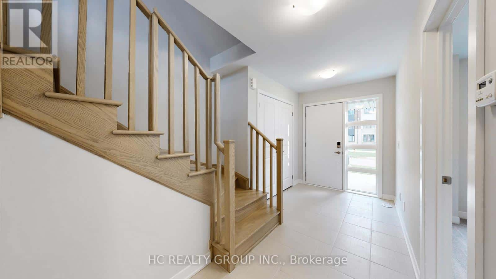 46 YORK DOWNS BOULEVARD — Markham (Angus Glen), Ontario - Photo 2 of 43