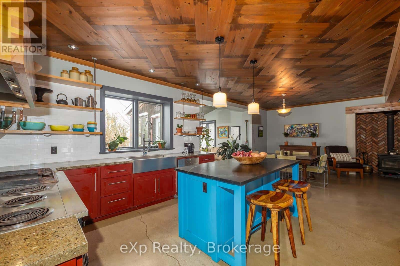 136709 GREY ROAD 12 — Grey Highlands, Ontario - Photo 4 of 50