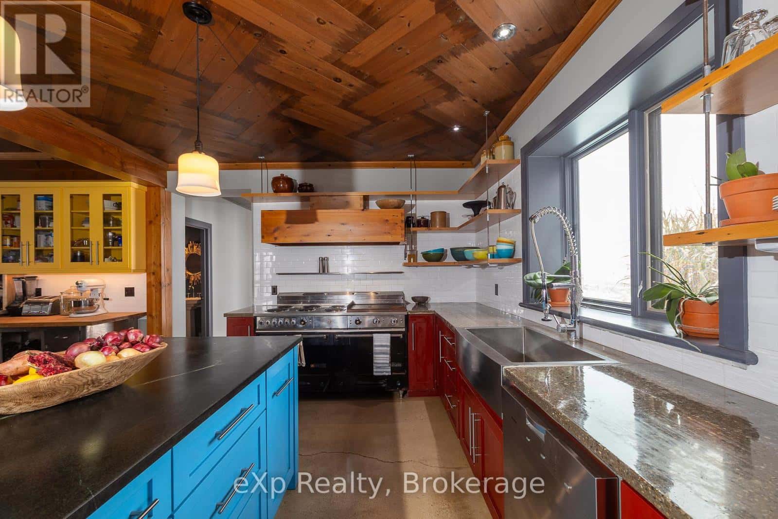 136709 GREY ROAD 12 — Grey Highlands, Ontario - Photo 5 of 50