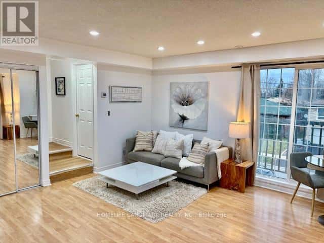 5 - 45 CEDARCROFT BOULEVARD — Toronto (Westminster-Branson), Ontario - Photo 5 of 22