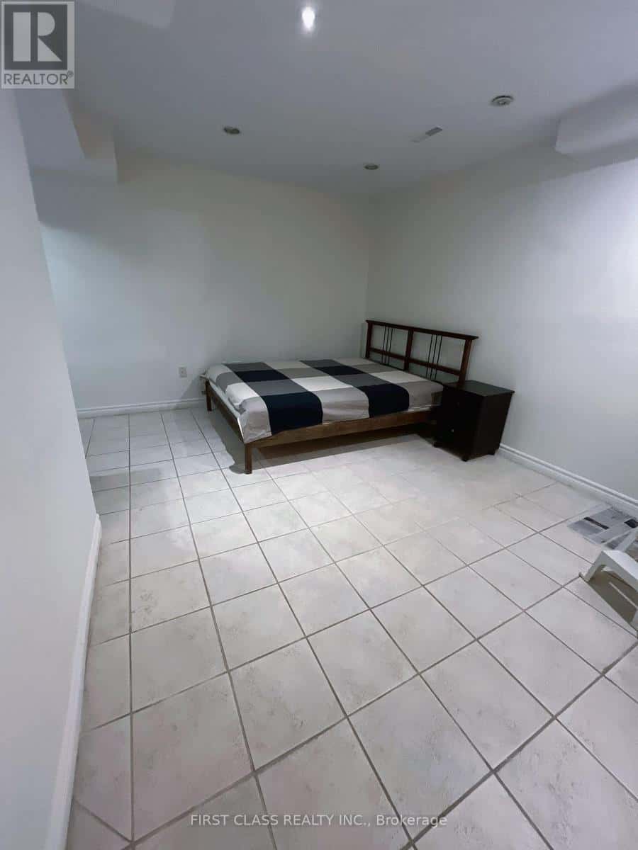 Toronto (Steeles), Ontario — Toronto (Steeles), Ontario - Photo 4 of 5