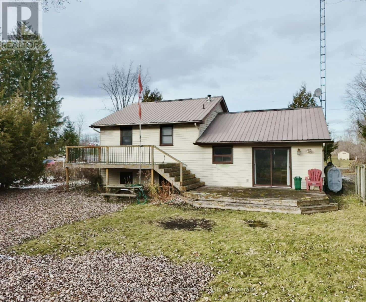 25 RIVER ROAD W — Trent Hills, Ontario - Photo 2 of 25