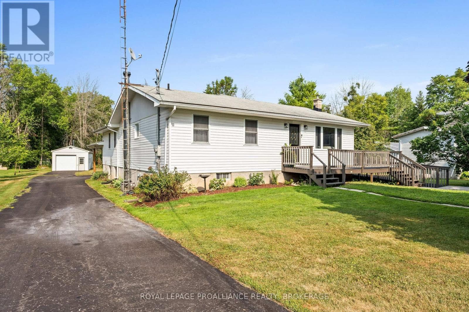 1544 LAKE ROAD — Stone Mills (Stone Mills), Ontario - Main photo