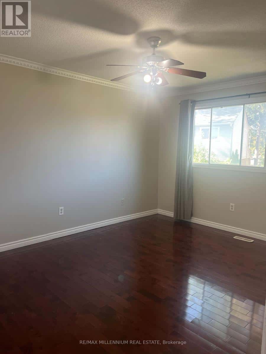 18 JUNEWOOD CRESCENT — Brampton (Northgate), Ontario - Photo 4 of 16