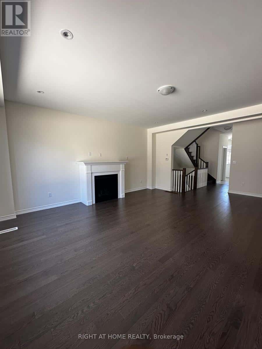 Oshawa (Kedron), Ontario — Oshawa (Kedron), Ontario - Photo 4 of 36