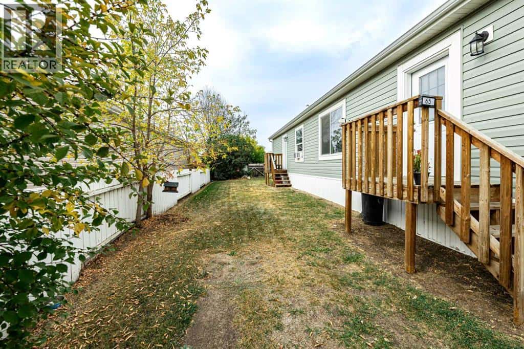 65, 4922 Womacks — Blackfalds, Alberta - Photo 5 of 23