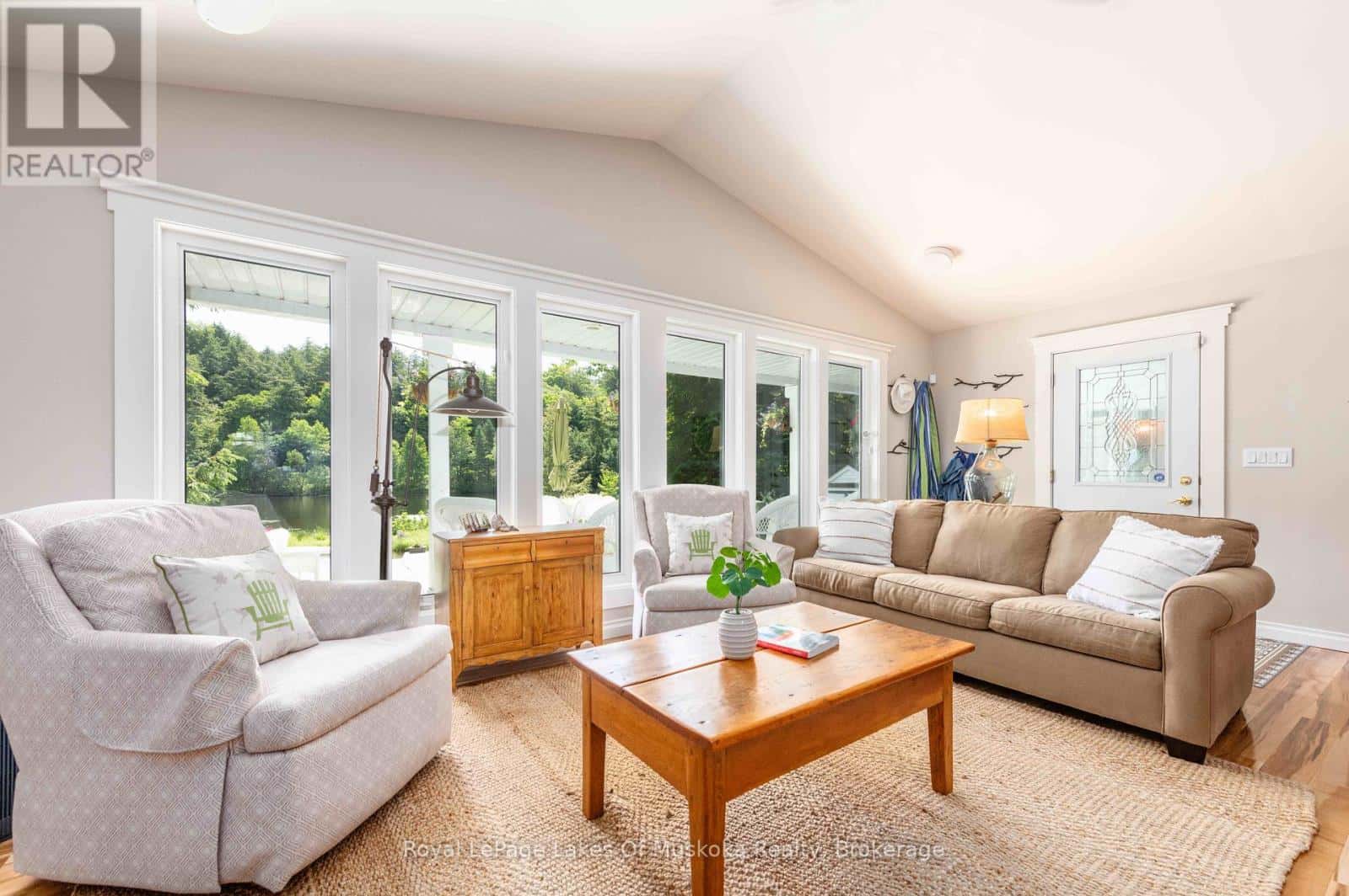 9 MOUNTVIEW AVENUE — Huntsville (Chaffey), Ontario - Photo 5 of 47