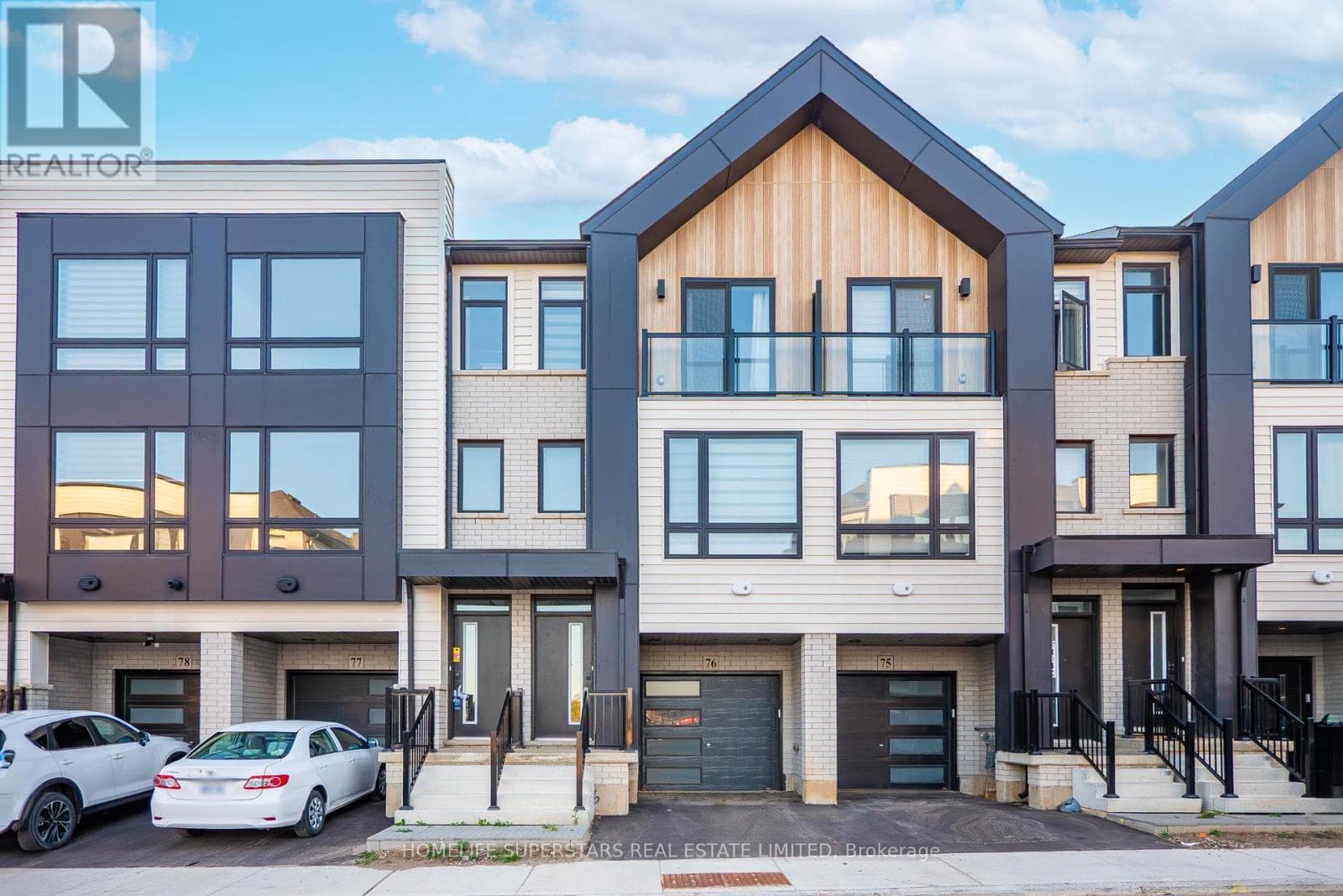 76 - 55 TOM BROWN DRIVE — Brant (Paris), Ontario - Main photo