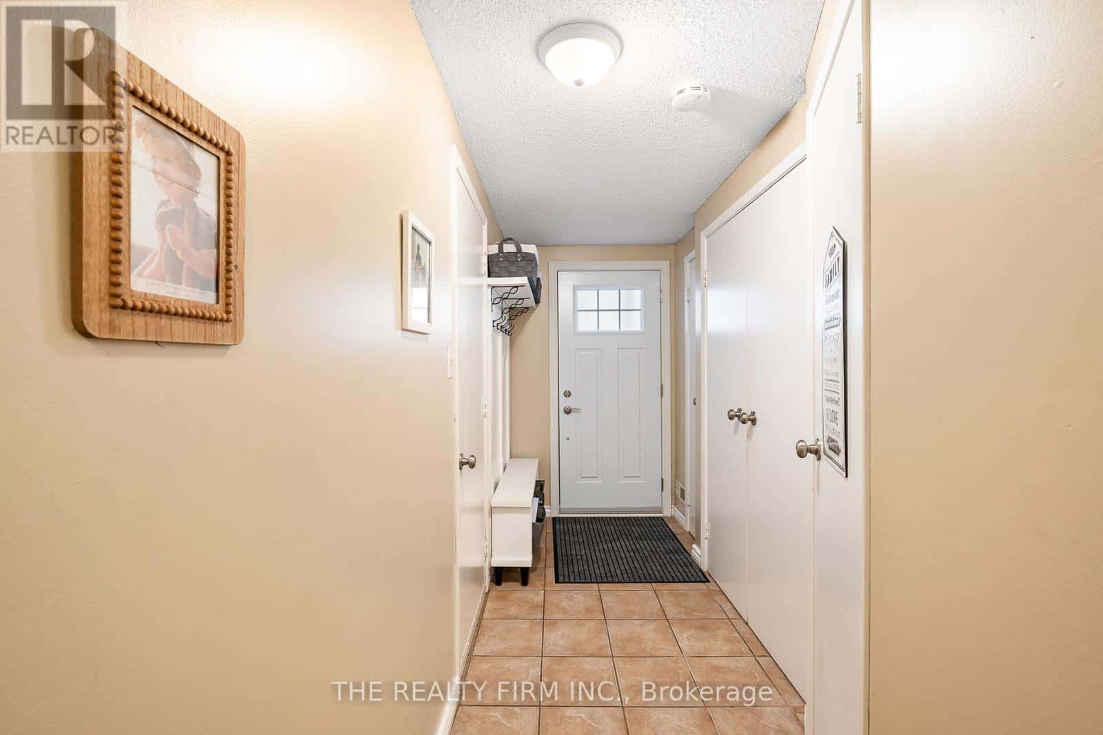 67 - 1990 WAVELL STREET — London East (East I), Ontario - Photo 2 of 24