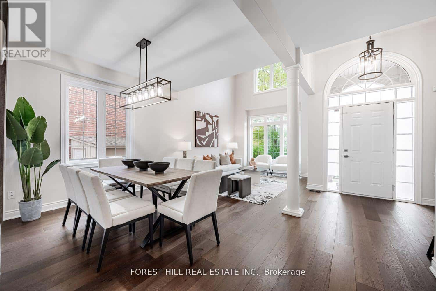 231 BUTTERFLY LANE — Oakville (BR Bronte), Ontario - Photo 4 of 42