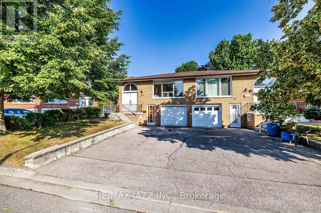 28 PILOT STREET — Toronto (West Hill), Ontario - Photo 3 of 32