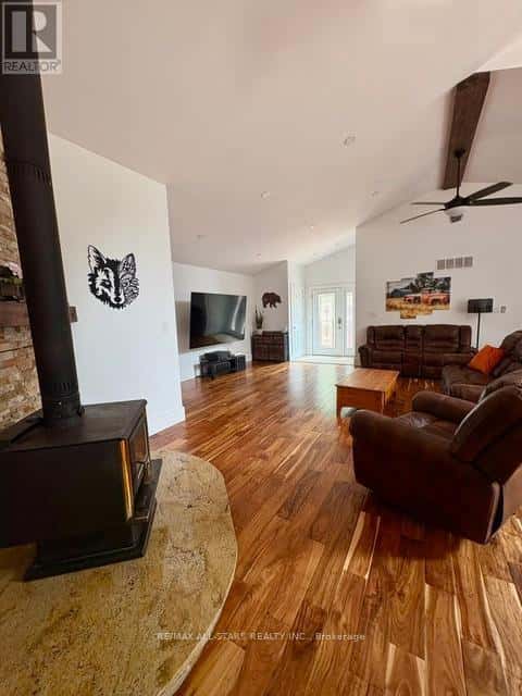 728 GALWAY ROAD — Trent Lakes, Ontario - Photo 5 of 39