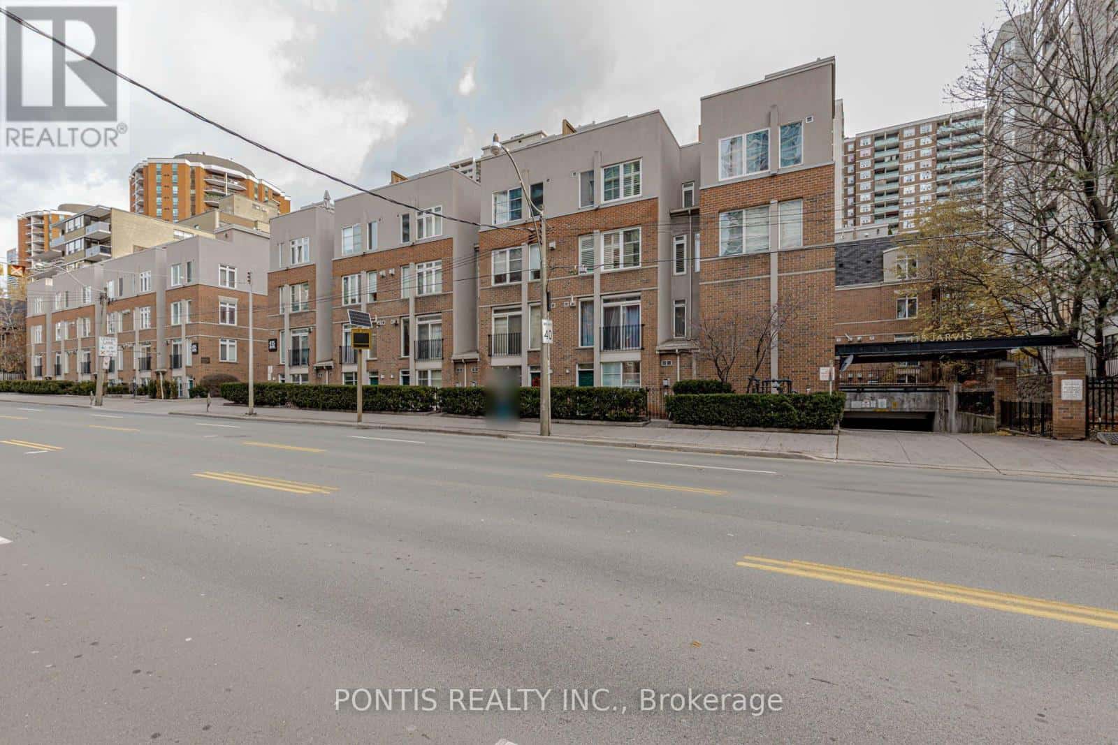 144 - 415 JARVIS STREET — Toronto (Cabbagetown-South St. James Town), Ontario - Photo 4 of 42