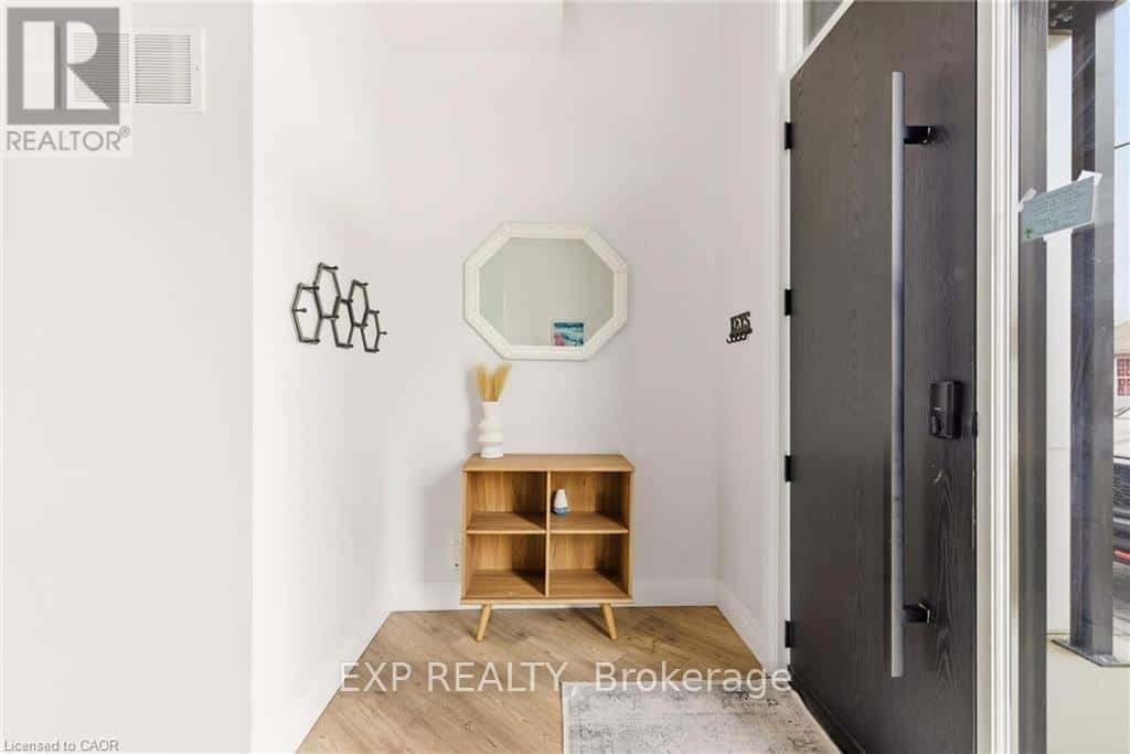 26 HURON STREET — Lambton Shores (Grand Bend), Ontario - Photo 4 of 40