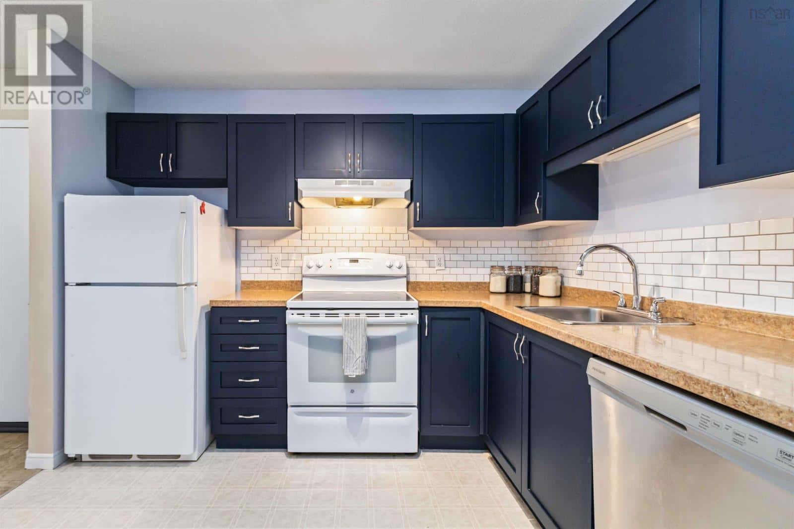 401 12 Spinnaker Drive — Armdale, Nova Scotia - Photo 5 of 31