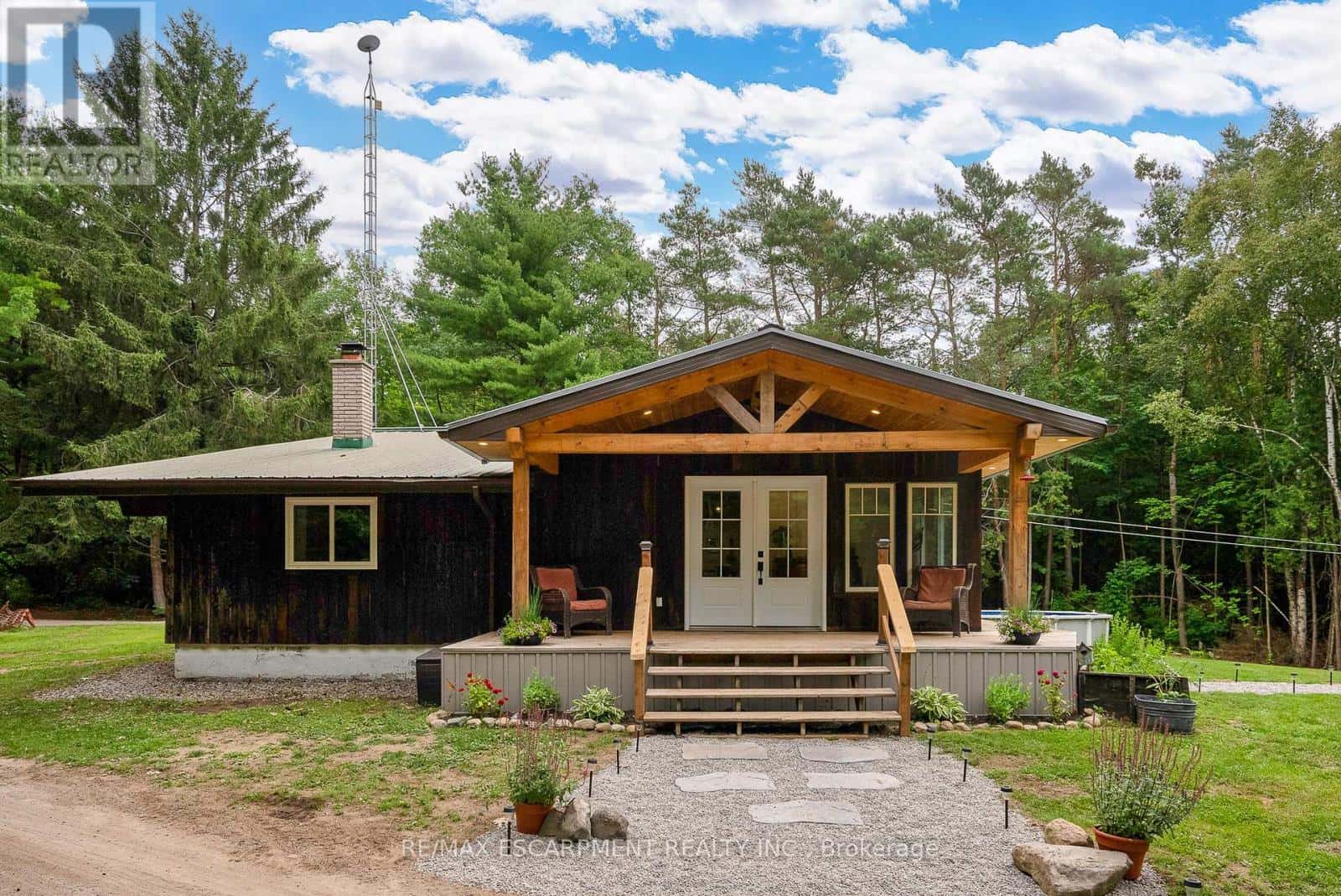 155 HOFER ROAD — Alnwick/Haldimand, Ontario - Photo 2 of 39