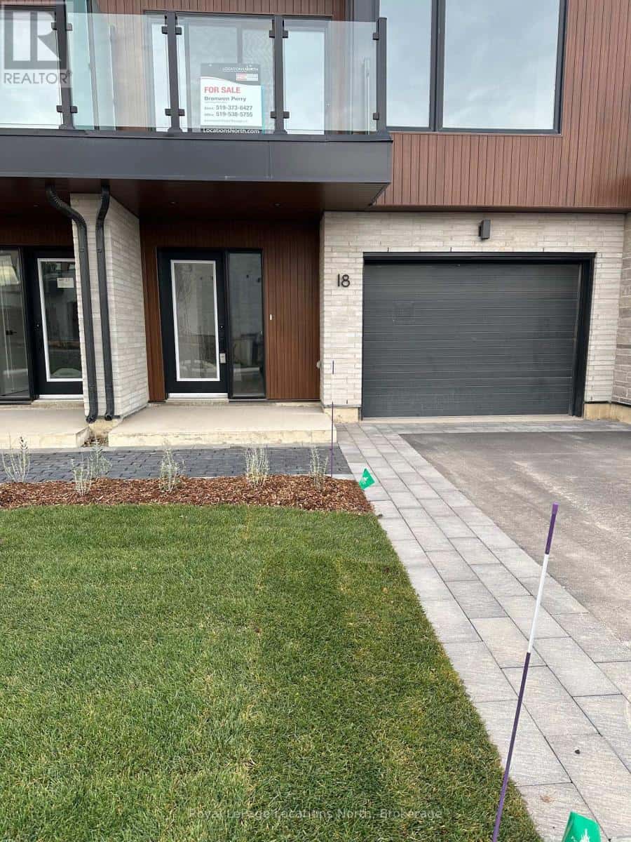 18 - 117 SLADDEN COURT — Blue Mountains, Ontario - Photo 2 of 48