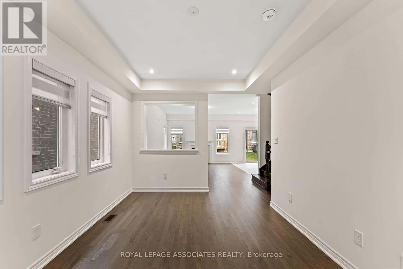 3909 KOENIG ROAD E — Burlington (Alton), Ontario - Photo 2 of 50