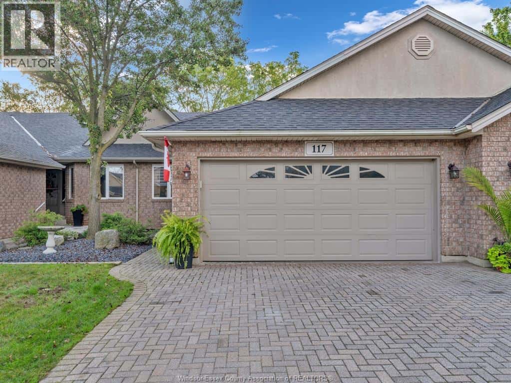 117 CROSSWINDS — Kingsville, Ontario - Photo 4 of 44