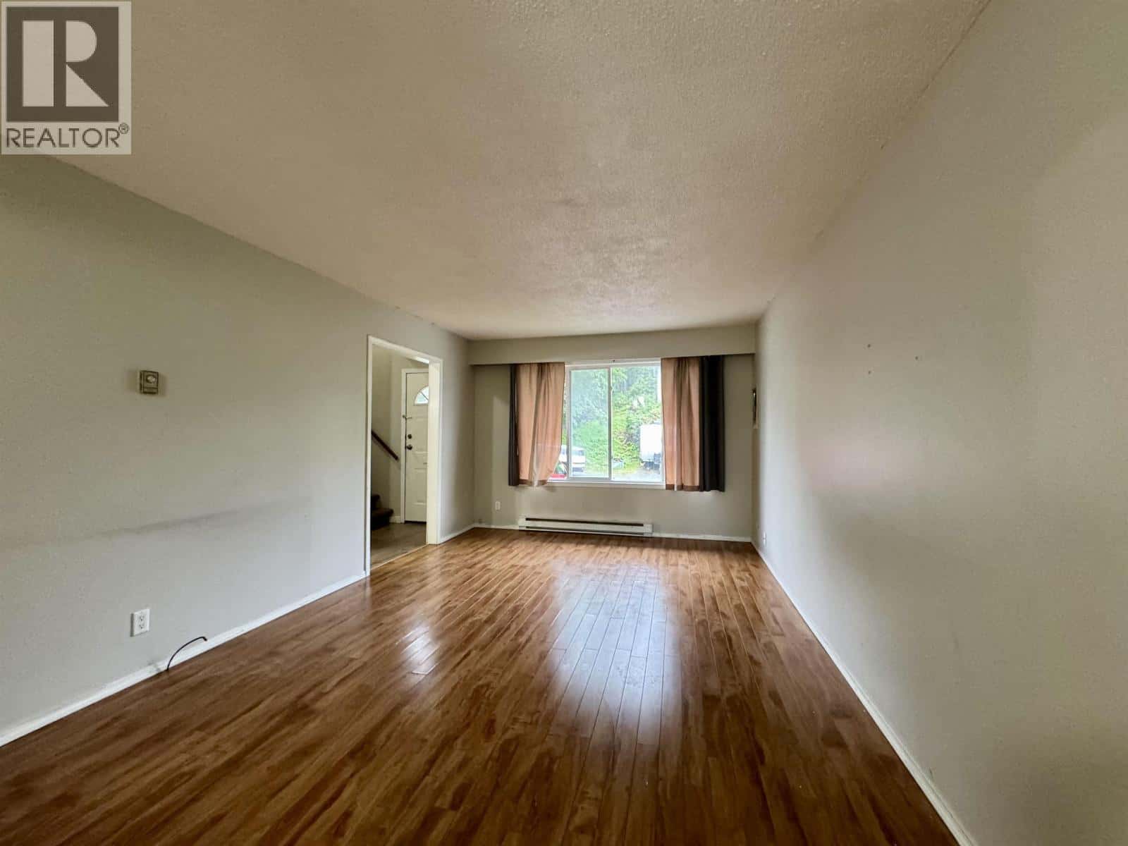 1630 KOOTENAY AVENUE — Prince Rupert, British Columbia - Photo 2 of 25