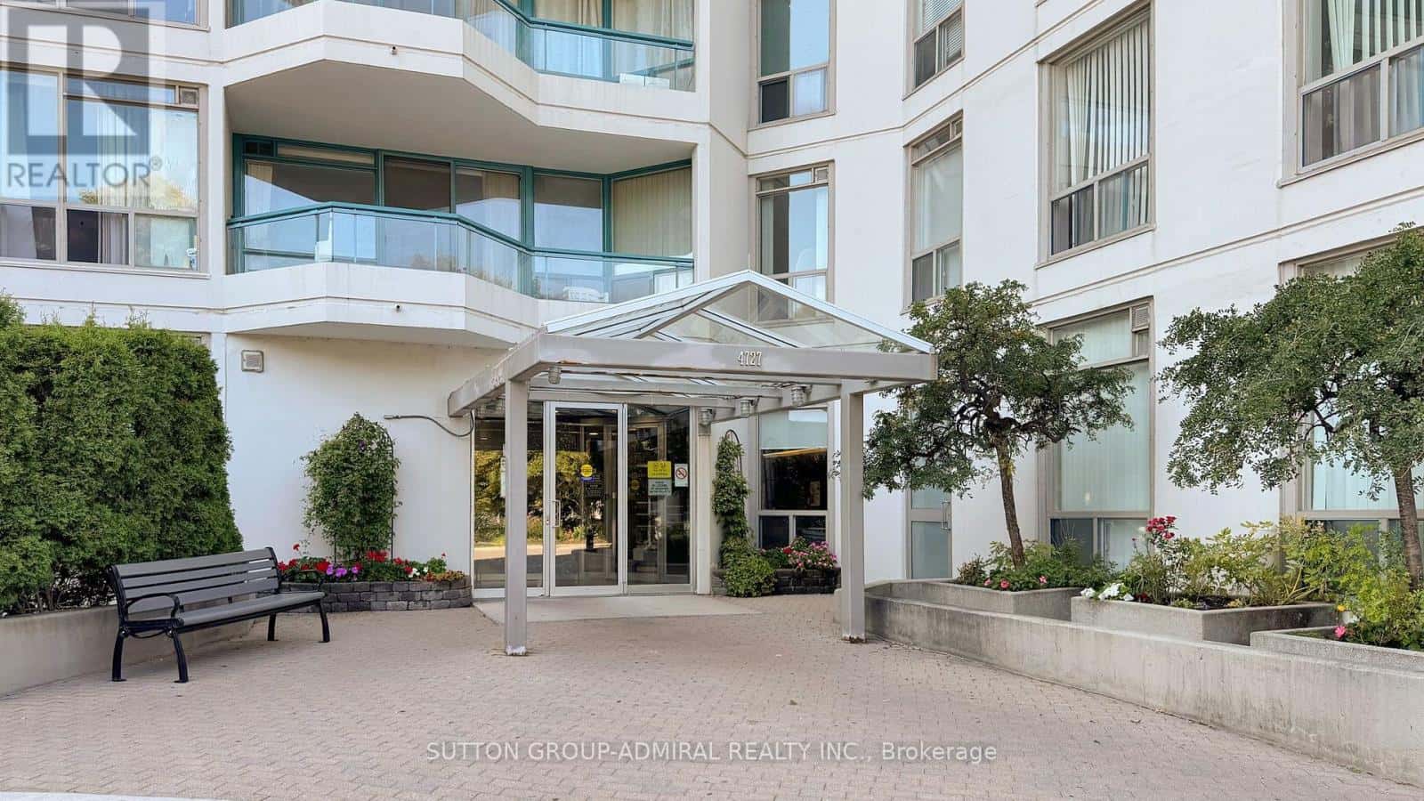 611 - 4727 SHEPPARD AVENUE E — Toronto (Agincourt South-Malvern West), Ontario - Photo 2 of 38