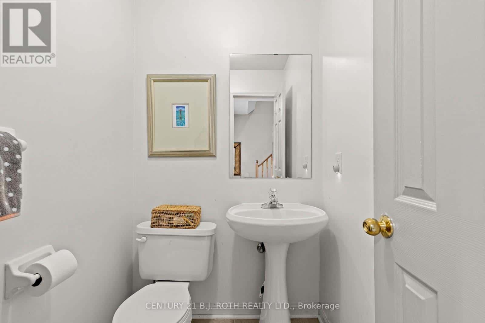 359 FERNDALE DRIVE S — Barrie (Ardagh), Ontario - Photo 5 of 32