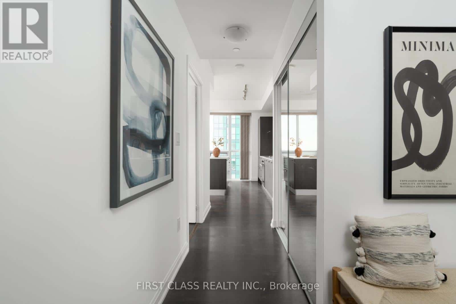 2003 - 9 BOGERT AVENUE — Toronto (Lansing-Westgate), Ontario - Photo 4 of 33