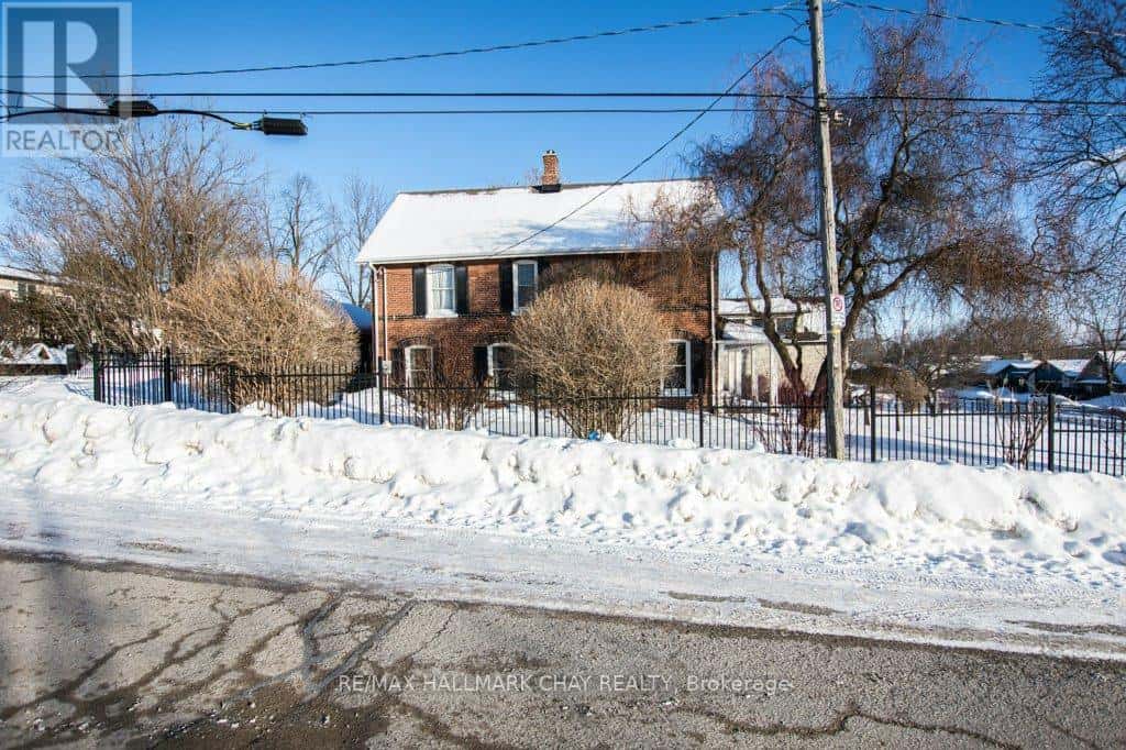 36 SHANTY BAY ROAD — Barrie (North Shore), Ontario - Photo 3 of 43