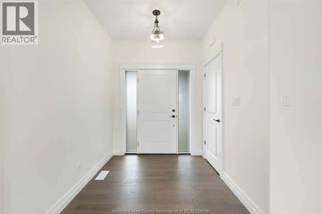 53 GRAF STREET — Harrow, Ontario - Photo 4 of 27