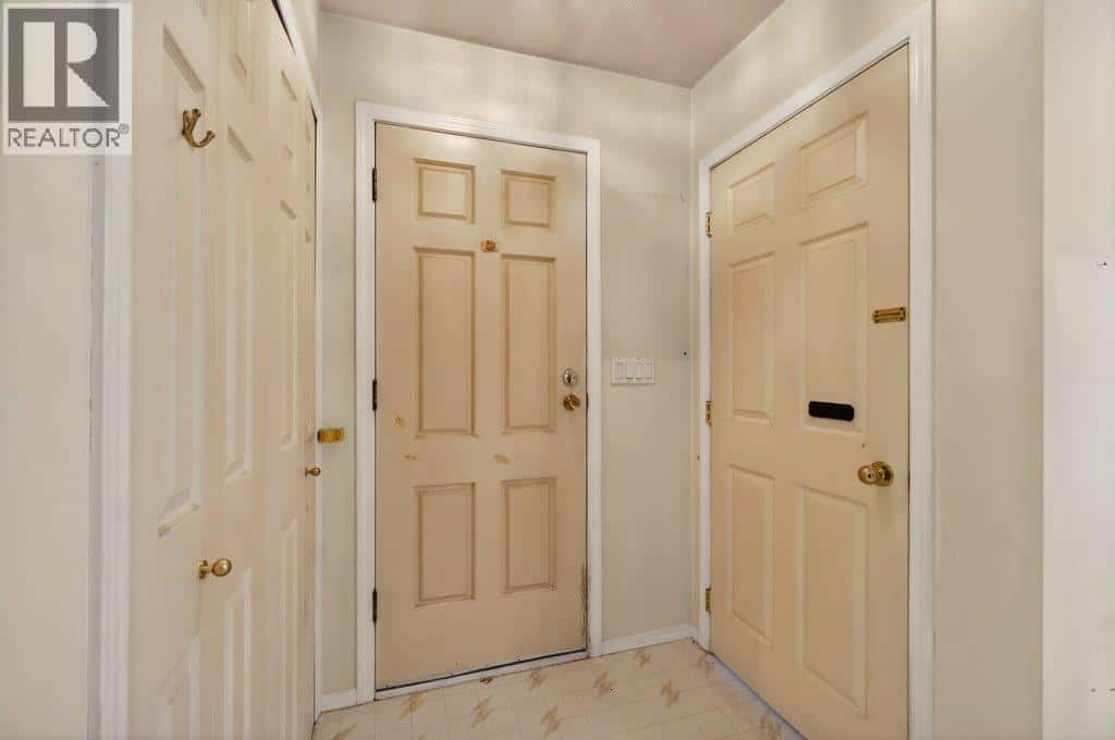 4373 Copper Cove Road — Scotch Creek, British Columbia - Photo 5 of 83