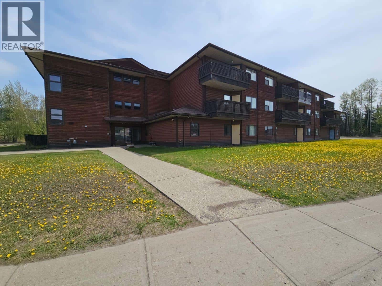 307-195 Chamberlain Crescent