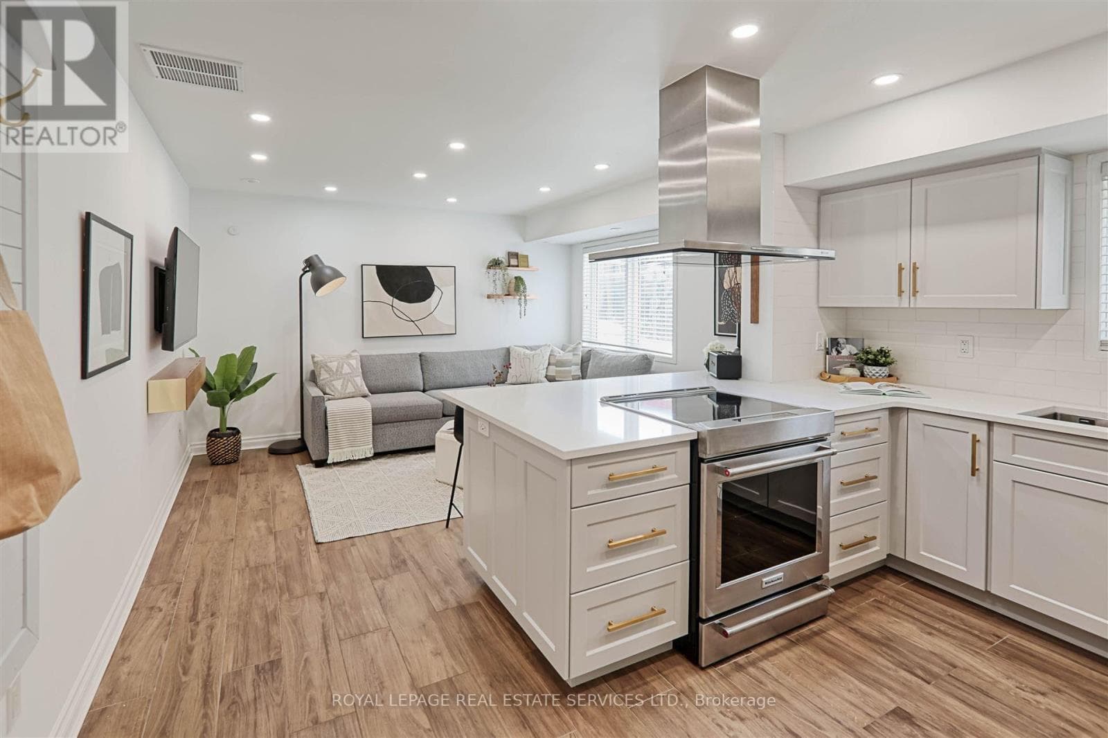 113 - 40 MERCHANT LANE — Toronto (Dufferin Grove), Ontario - Main photo