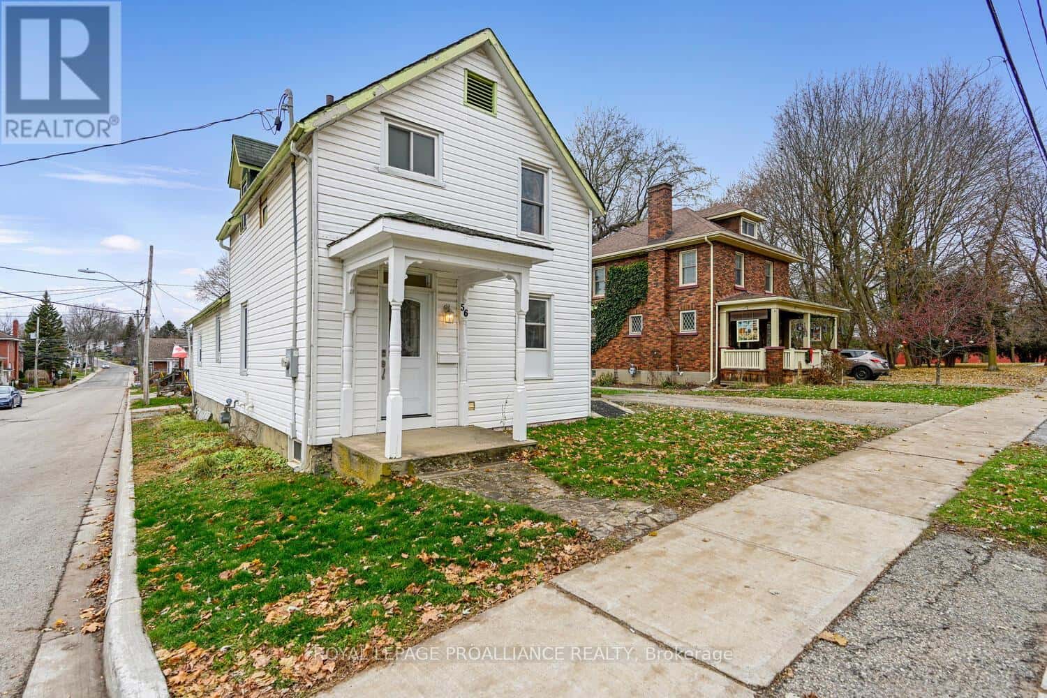 56 NORTH AUGUSTA ROAD — Brockville, Ontario - Photo 5 of 45