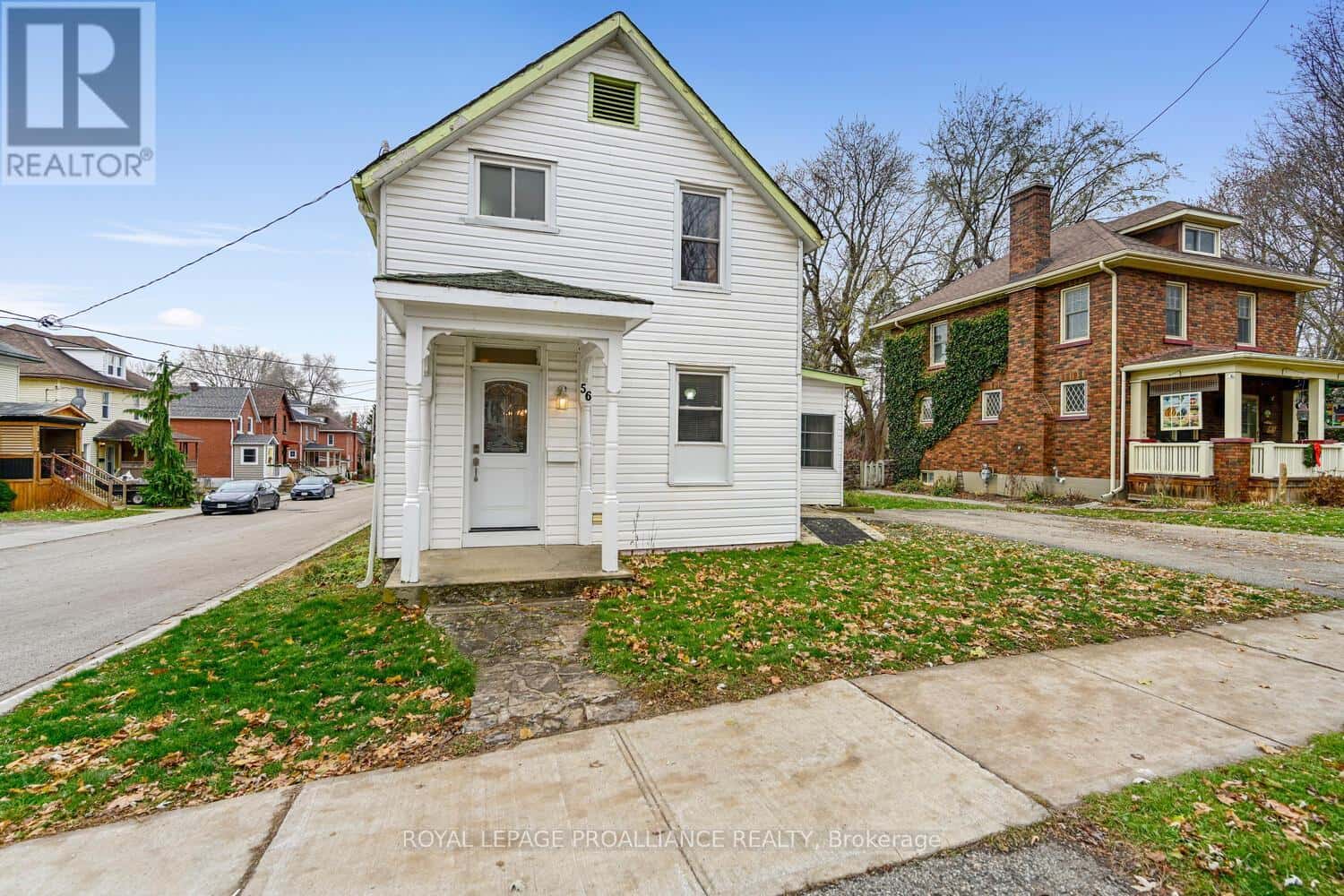 56 NORTH AUGUSTA ROAD — Brockville, Ontario - Photo 4 of 45