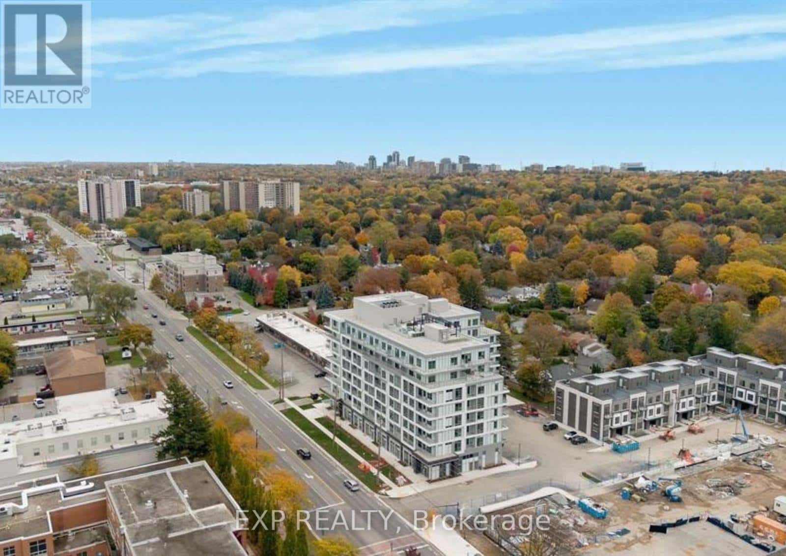 302 - 500 PLAINS ROAD E — Burlington (LaSalle), Ontario - Photo 3 of 32